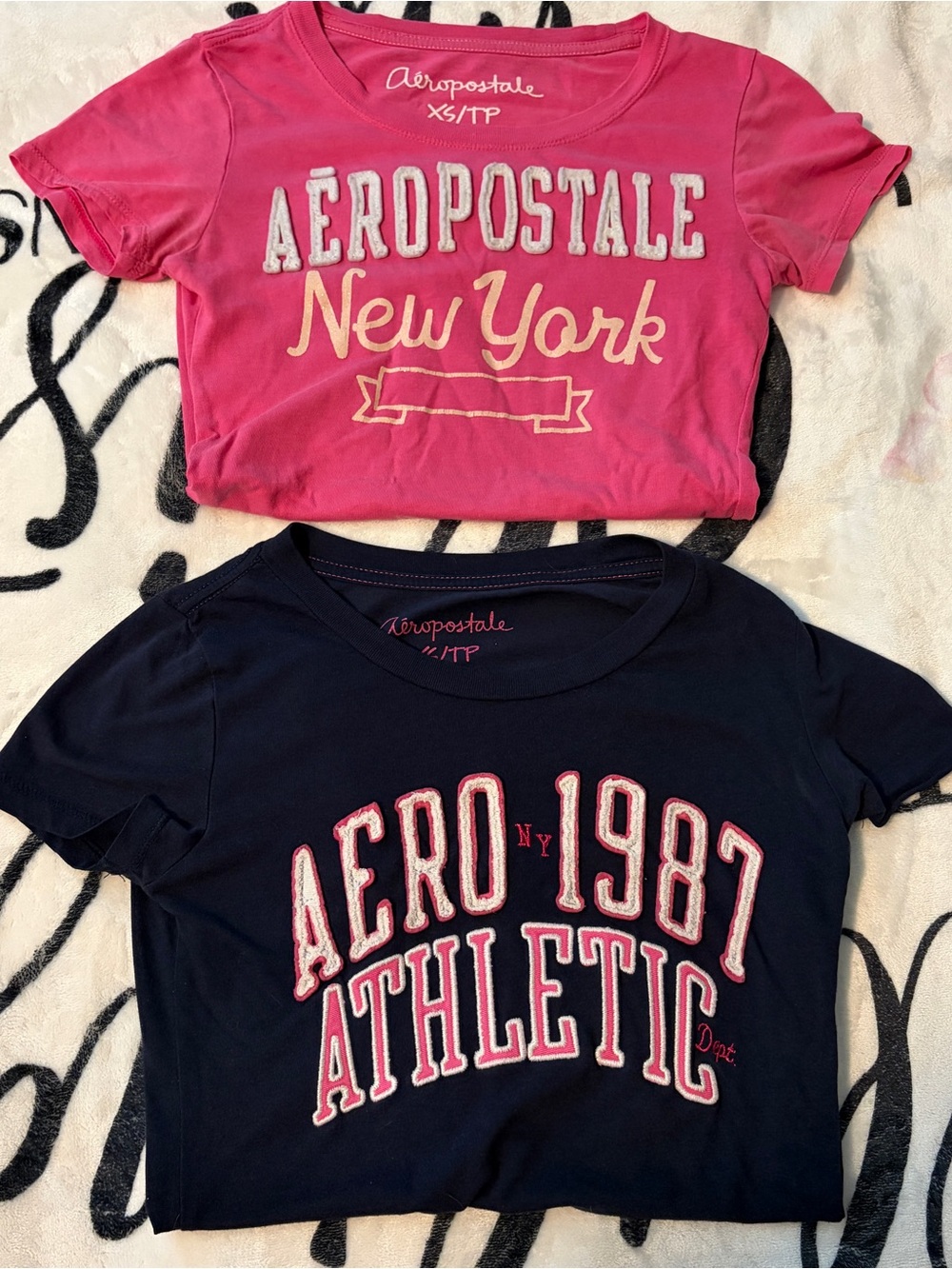 Aeropostale' Pink & Navy Graphic Tee Set - Aeropostale